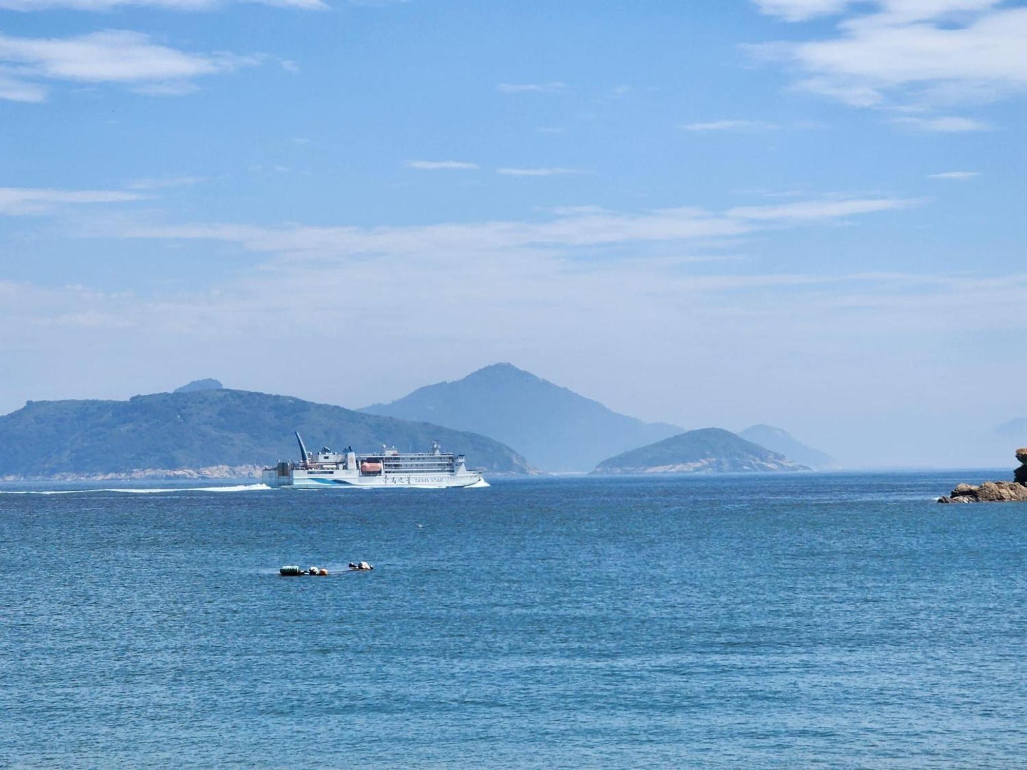 Eternal Seaside House Hotel Nangan Bagian luar foto