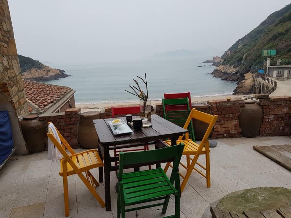 Eternal Seaside House Hotel Nangan Bagian luar foto